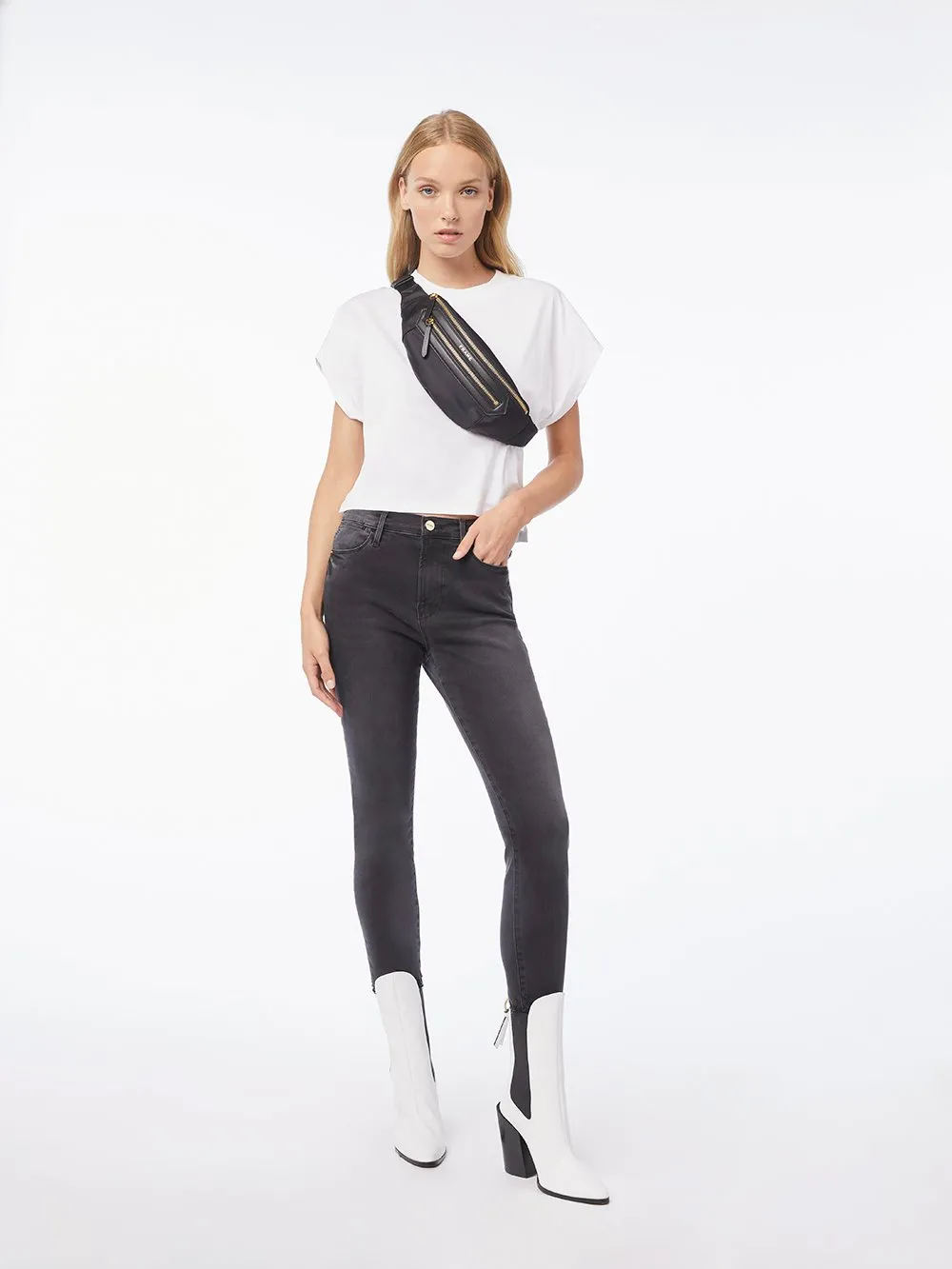 Off Duty Tee -- Blanc