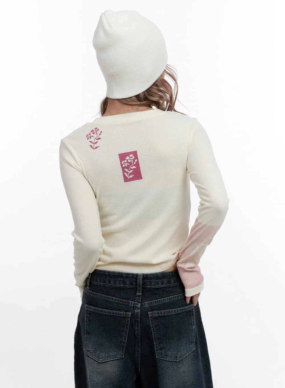 Trendy Graphic Crop Tee CN422