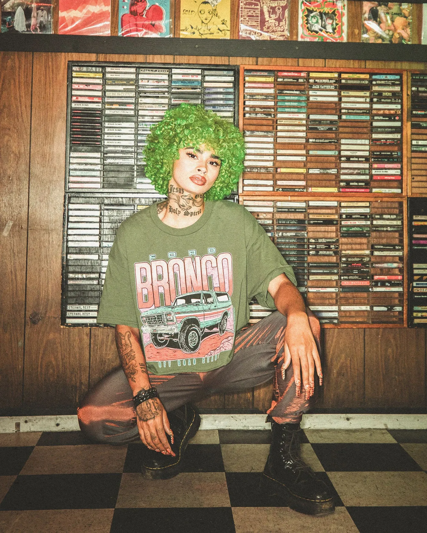 Women's Bronco Off Road Ready Flea Market Crop Tee
